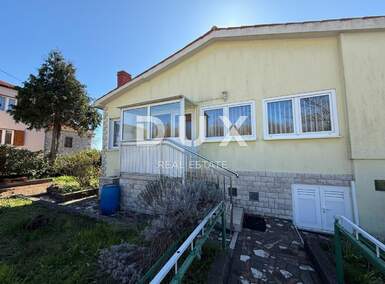 Kuca, Labin, prodaja, 309000 €, 240 m2