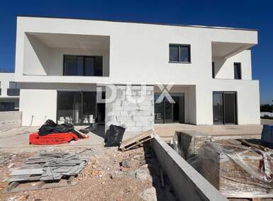 Cetvorosoban stan, Vodice, prodaja, 241000 €, 94 m2