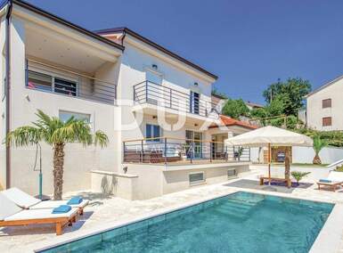 Kuca, Matulji, Bregi, prodaja, 1150000 €, 240 m2