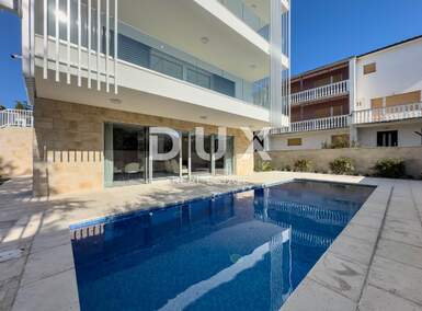 Trosoban stan, Krk, prodaja, 560000 €, 93 m2