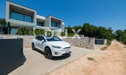 Kuca, Umag, prodaja, 758000 €, 120 m2