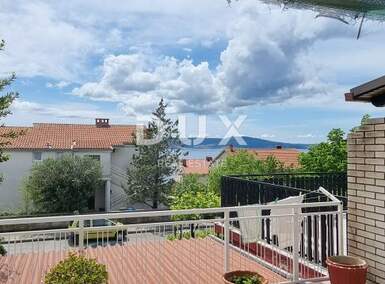 Trosoban stan, Novi Vinodolski, prodaja, 207000 €, 90 m2