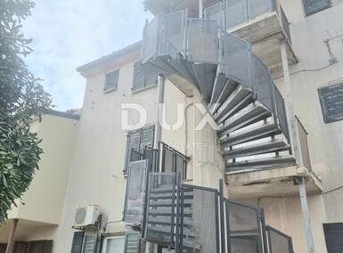 Kuca, Medulin, Premantura, prodaja, 380000 €, 190 m2