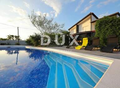 Kuca, Sukošan, Debeljak, prodaja, 540000 €, 239 m2