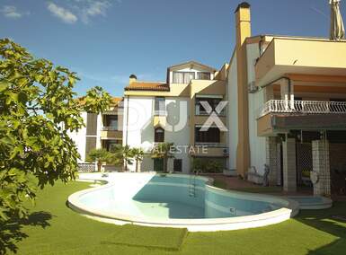 Apartman, Medulin, Pješčana Uvala, prodaja, 3120000 €, 1000 m2