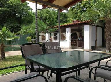 Kuca, Opatija, Veprinac, prodaja, 570000 €, 390 m2