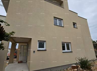 Dvosoban stan, Pula, prodaja, 242000 €, 55 m2