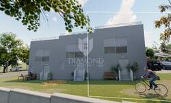 Kuca, Umag, prodaja, 340000 €, 125 m2