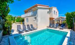 Kuca, Ližnjan, prodaja, 514000 €, 286 m2