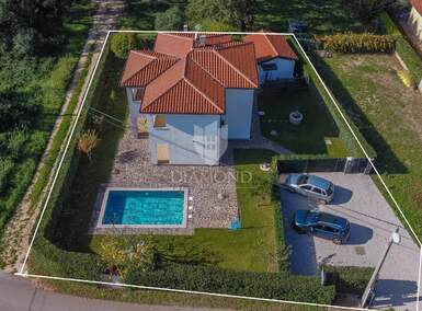 Kuca, Umag, prodaja, 800000 €, 170 m2