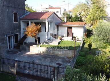 Kuca, Poreč, prodaja, 286000 €, 154 m2