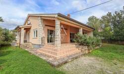 Kuca, Poreč, prodaja, 380000 €, 170 m2