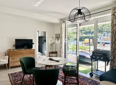 Dvosoban stan, Kršan, Plomin Luka, prodaja, 199000 €, 57 m2