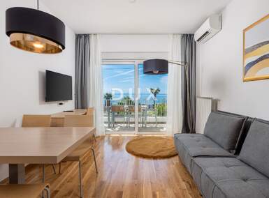 Dvosoban stan, Opatija, Ičići, najam, 850 €, 46 m2