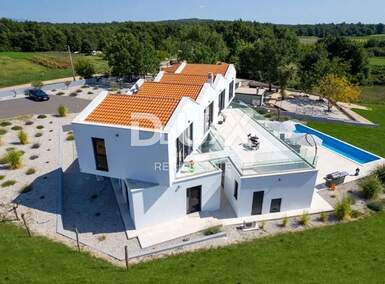 Kuca, Višnjan, prodaja, 1200000 €, 454 m2