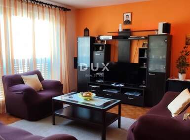 Cetvorosoban stan, Pula, Kaštanjer, prodaja, 260000 €, 83 m2