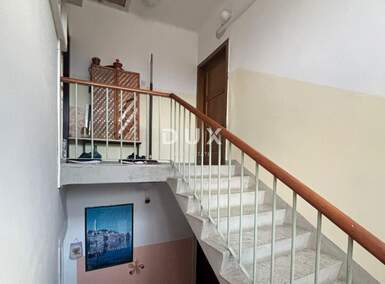 Dvosoban stan, Labin, prodaja, 150000 €, 50 m2