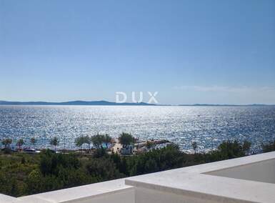 Trosoban stan, Nin, Zaton, prodaja, 1050000 €, 175 m2