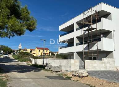 Trosoban stan, Povljana, prodaja, 242532 €, 70 m2