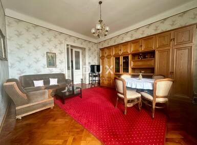 Trosoban stan, Rijeka, Belveder, najam, 750 €, 89 m2