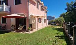 Kuca, Labin, prodaja, 330000 €, 170 m2