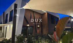 Trosoban stan, Nin, prodaja, 415000 €, 111 m2