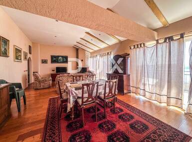 Kuca, Crikvenica, prodaja, 450000 €, 400 m2