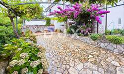 Trosoban stan, Krk, prodaja, 320000 €, 69 m2