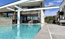 Kuca, Krk, prodaja, 1250000 €, 210 m2