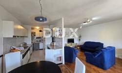 Trosoban stan, Pula, Veruda, prodaja, 232000 €, 78 m2