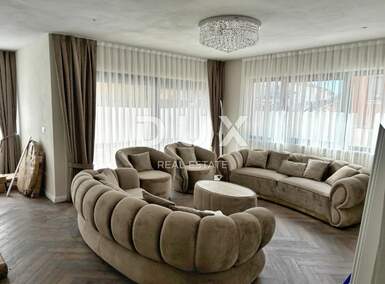 Cetvorosoban stan, Rovinj, prodaja, 749000 €, 118 m2