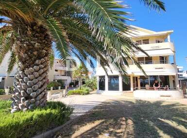 Stan, Privlaka, prodaja, 820000 €, 216 m2