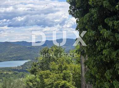 Zemljiste, Motovun, prodaja, 400000 €, 2473 m2