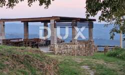 Zemljiste, Motovun, prodaja, 1955000 €, 167943 m2