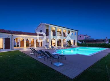 Kuca, Sveti Lovreč, najam, 3000 €, 250 m2