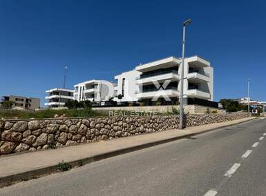 Trosoban stan, Novalja, prodaja, 273500 €, 74 m2