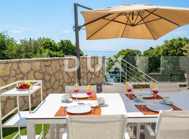 Trosoban stan, Lovran, prodaja, 625000 €, 110 m2