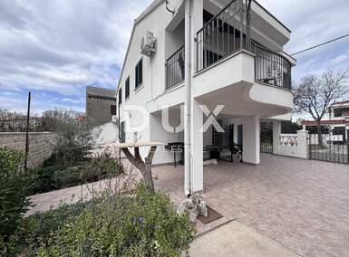 Kuca, Nin, Zaton, prodaja, 390000 €, 175 m2