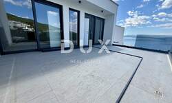 Cetvorosoban stan, Crikvenica, prodaja, 690000 €, 202 m2