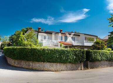 Kuca, Malinska-Dubašnica, Malinska, prodaja, 880000 €, 350 m2