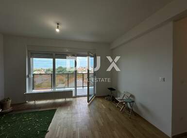 Trosoban stan, Zadar, Crvene kuće, prodaja, 282000 €, 80 m2