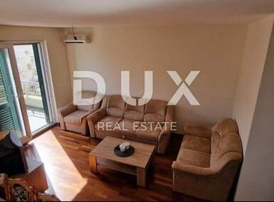 Trosoban stan, Novalja, prodaja, 260000 €, 70 m2