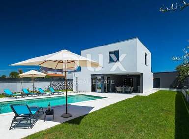 Kuca, Pula, Škatari, prodaja, 650000 €, 160 m2