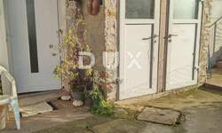 Kuca, Poreč, prodaja, 210000 €, 106 m2