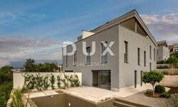 Stan, Kostrena, prodaja, 778000 €, 197 m2