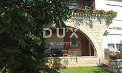 Trosoban stan, Pula, Centar, prodaja, 230000 €, 60 m2