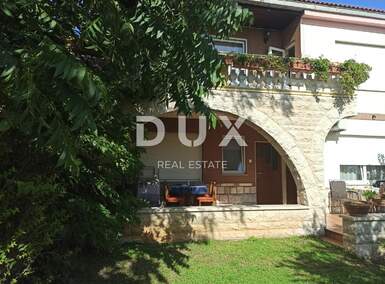 Trosoban stan, Pula, Centar, prodaja, 230000 €, 60 m2