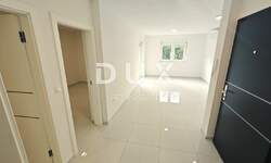 Trosoban stan, Crikvenica, Selce, prodaja, 287000 €, 64 m2