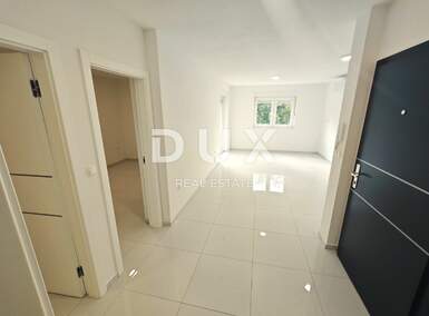 Trosoban stan, Crikvenica, Selce, prodaja, 287000 €, 64 m2