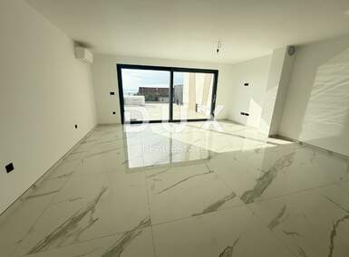 Kuca, Opatija, Pobri, prodaja, 720000 €, 172 m2